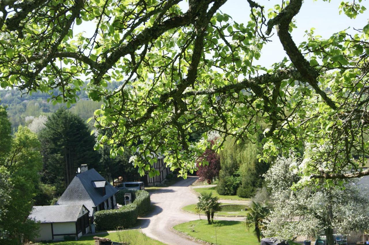Gites - Domaine De Geffosse Pont-Évêque Екстериор снимка